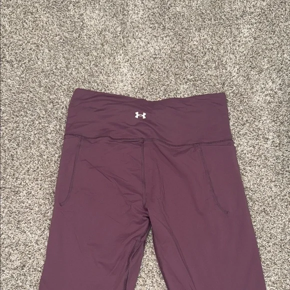 Under Armour women’s Purple Leggings - Picture 6 of 8